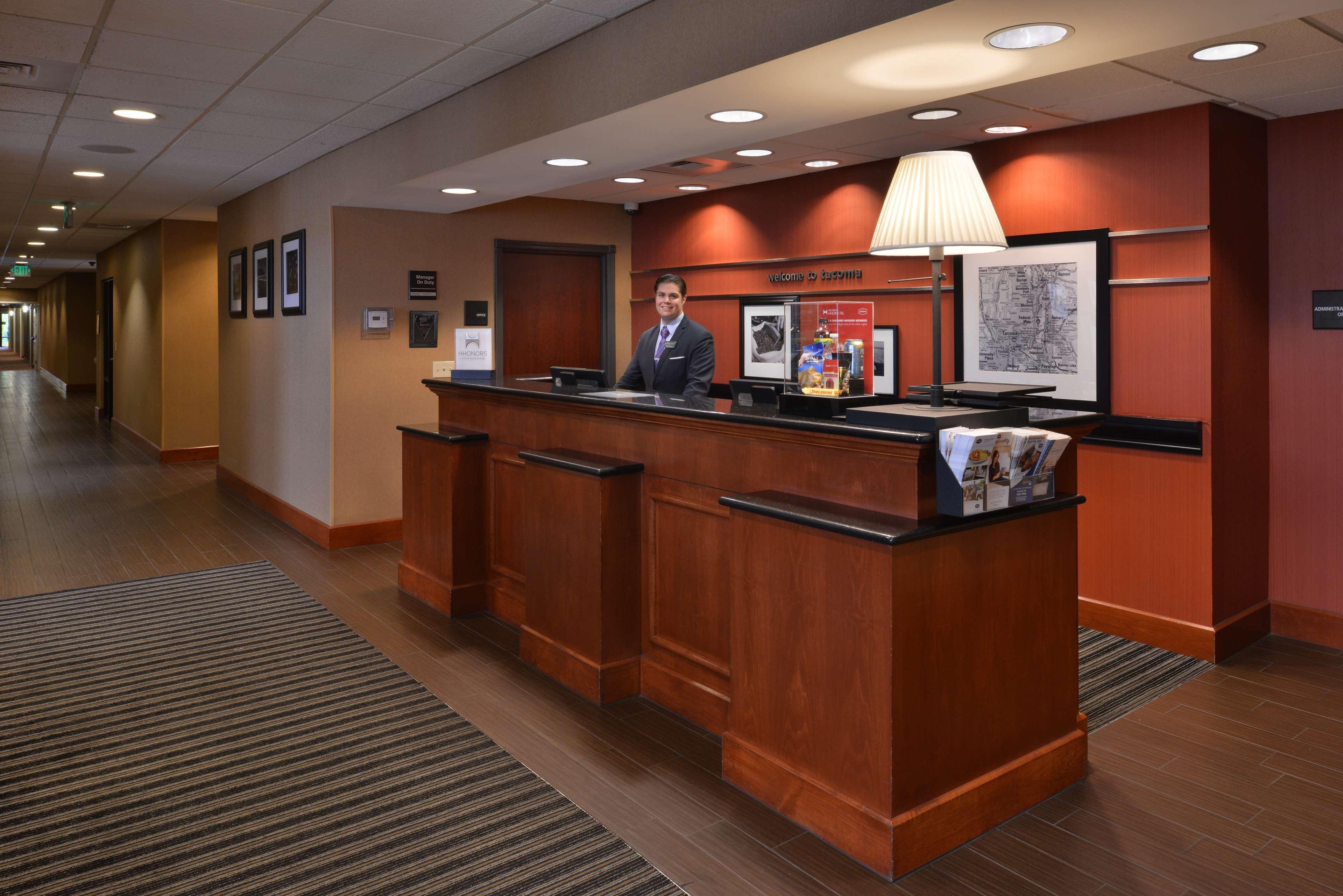 Hampton Inn & Suites Tacoma Zewnętrze zdjęcie